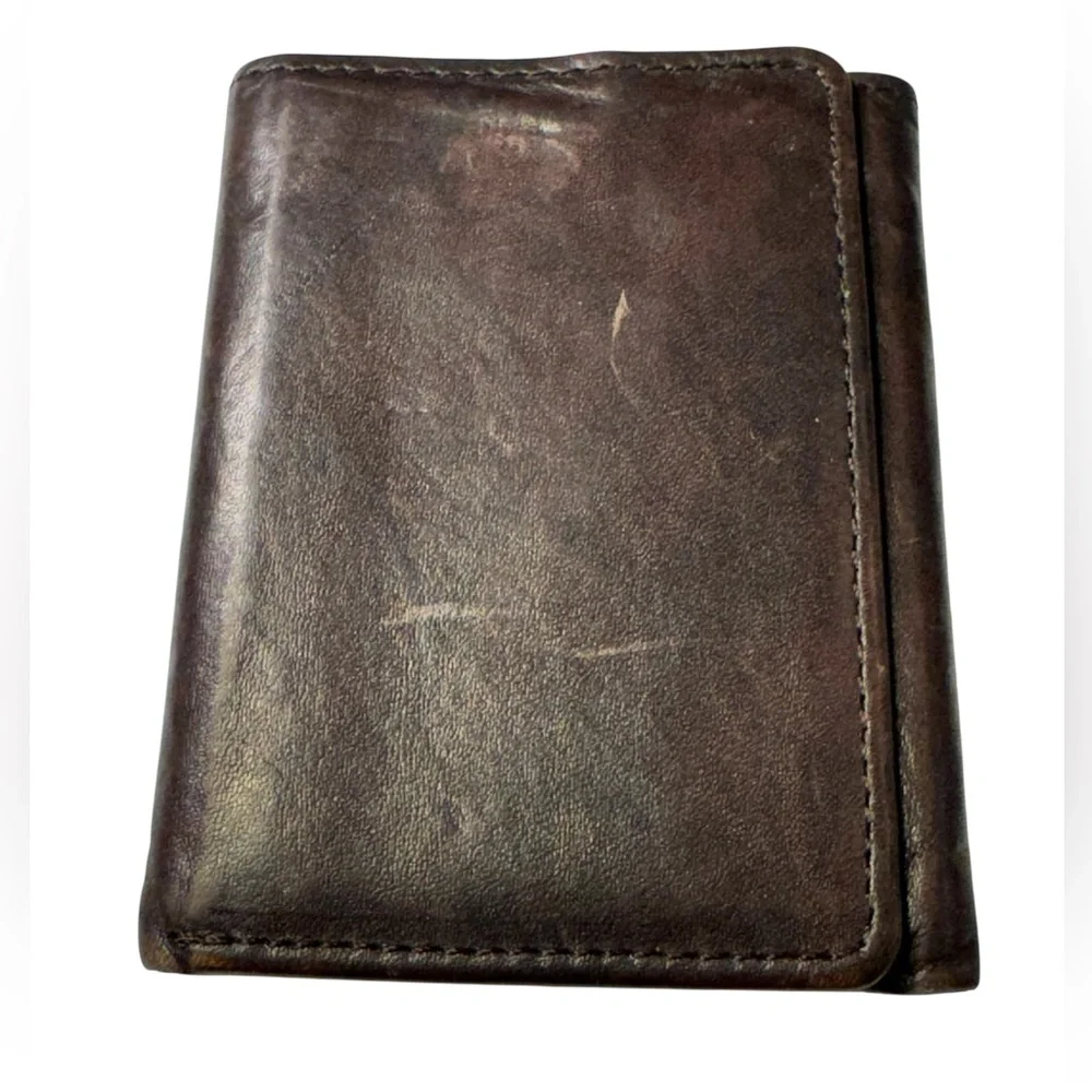 Vintage Aged Classic Brown Leather Trifold Men’s Wallet
